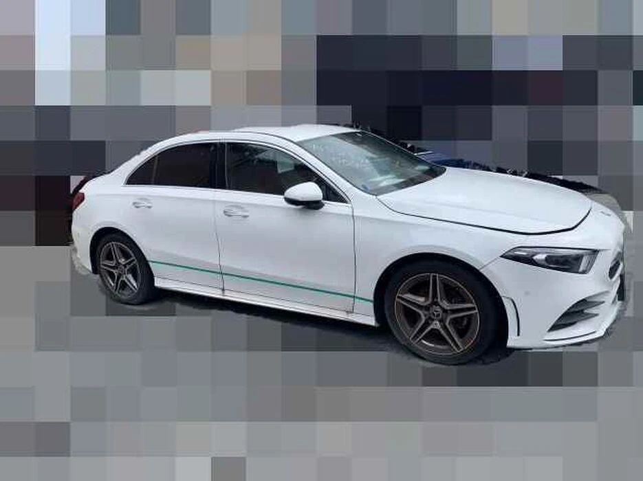 画像1700：H26年　レンジローバー　イヴォーク　事故車
