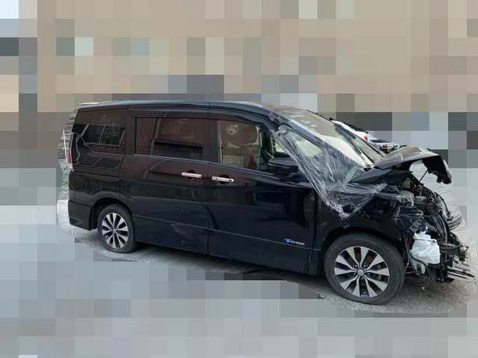 画像2181：H26年　レンジローバー　イヴォーク　事故車