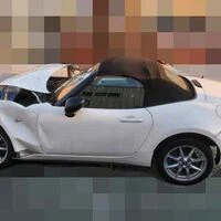 画像2204：H26年　レンジローバー　イヴォーク　事故車
