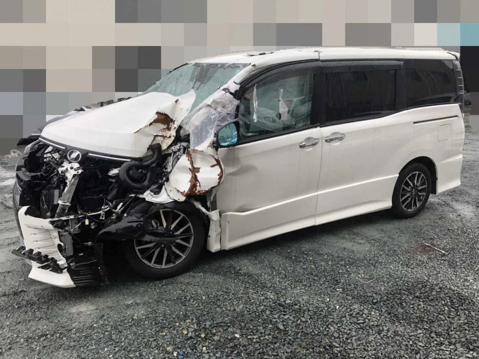 画像2307：H26年　レンジローバー　イヴォーク　事故車