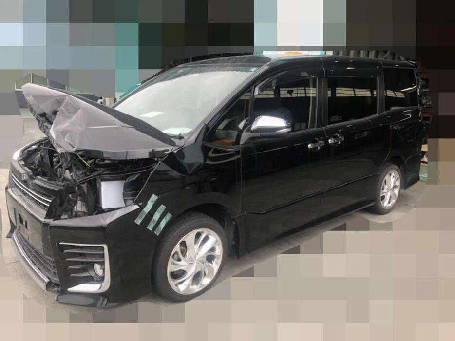 画像2564：H26年　レンジローバー　イヴォーク　事故車