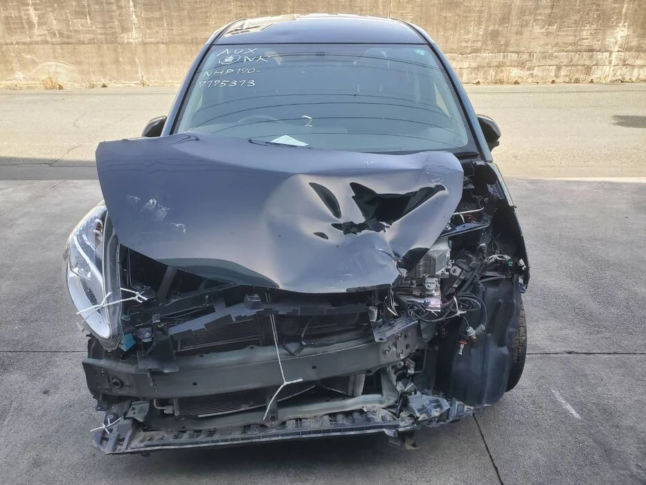 画像3988：H26年　レンジローバー　イヴォーク　事故車