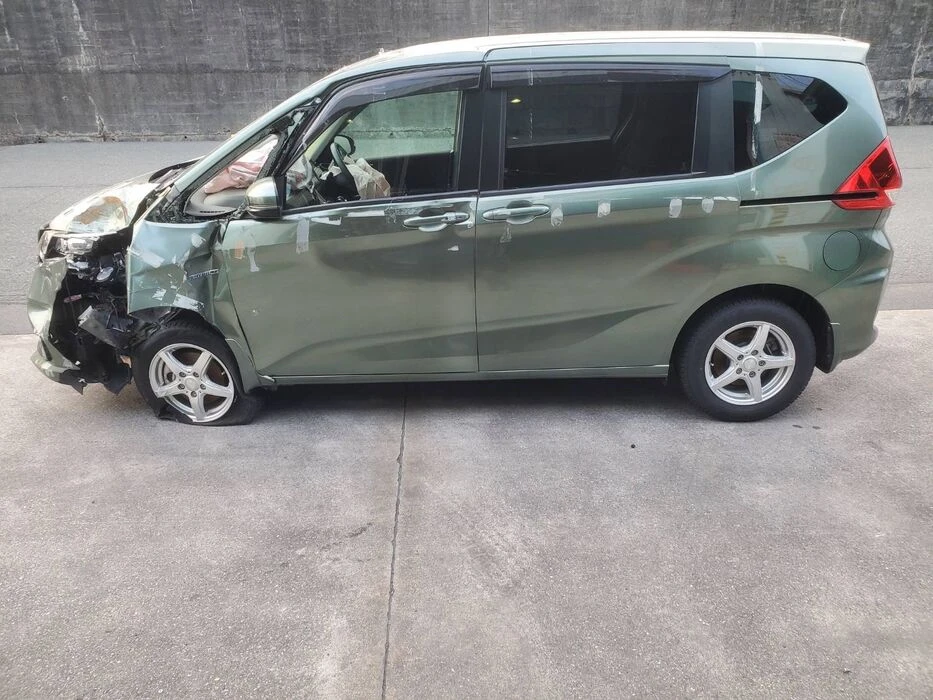 画像3994：H26年　レンジローバー　イヴォーク　事故車