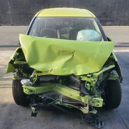 画像4827：H28年　シエンタ　トヨタ　事故車