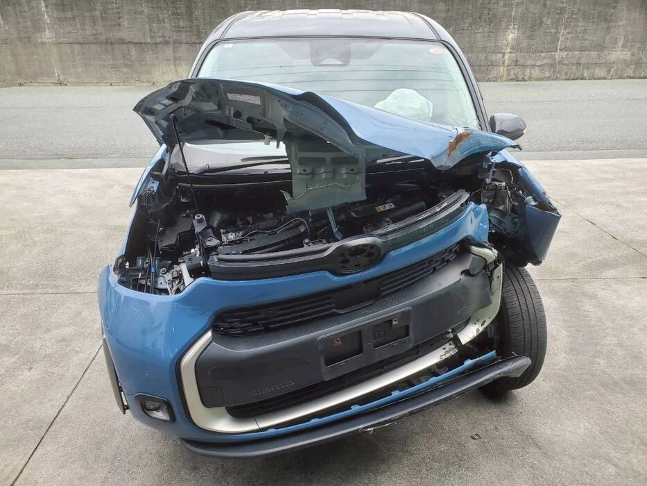 画像5468：H26年　レンジローバー　イヴォーク　事故車