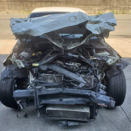 画像5758：H22年　BMW　3シリーズ　事故車